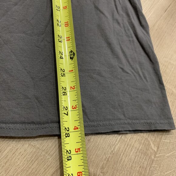 WWE Edge T-Shirt Men's XL Xtra-Large Gray Red Earn Your Scars Rated R Superstar - Picture 6 of 6